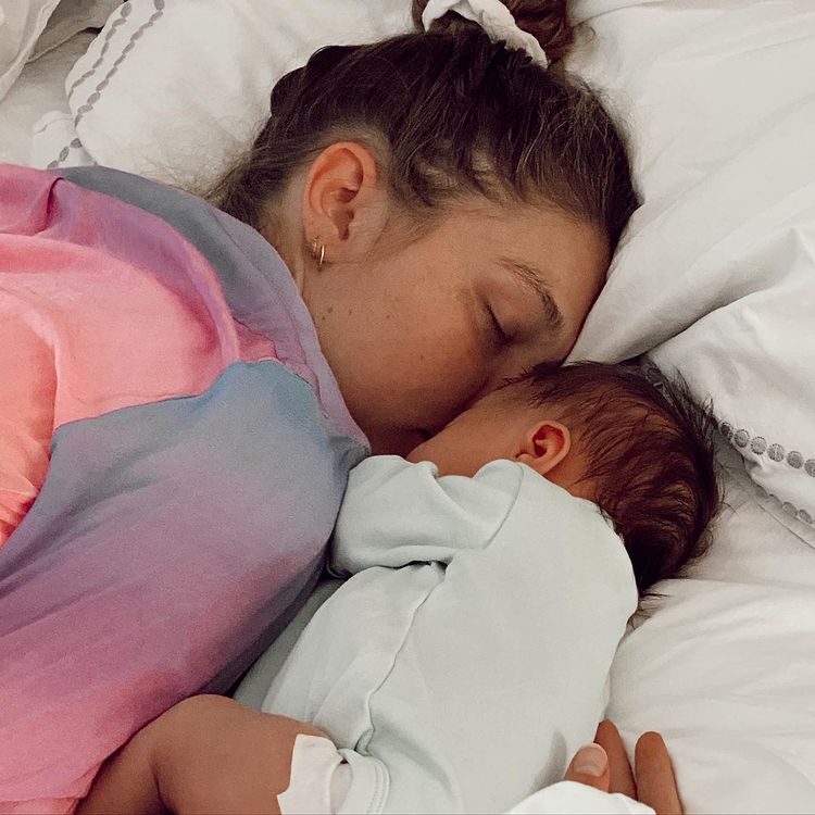 Gigi Hadid Pleads With Paparazzi In An Open Letter To Blur Out Baby Khai's Face