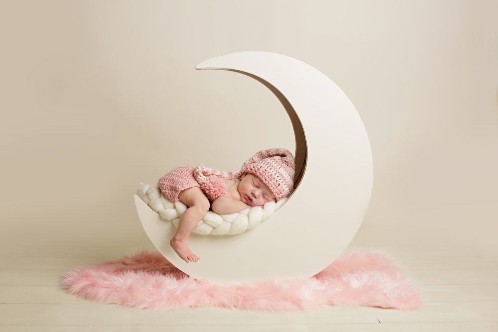 33 Enchanting Names Meaning Moon