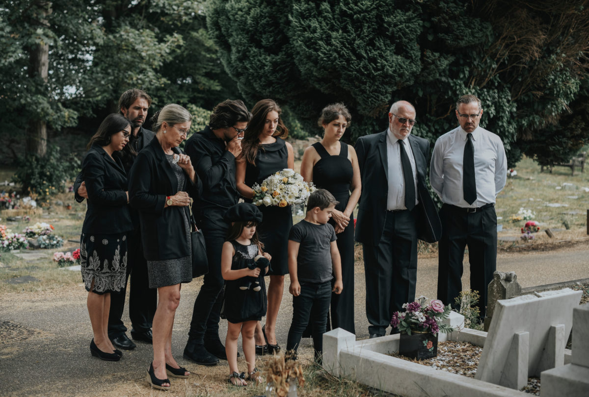 AITA For Allowing My Kid's To Be At Their Father's Funeral?