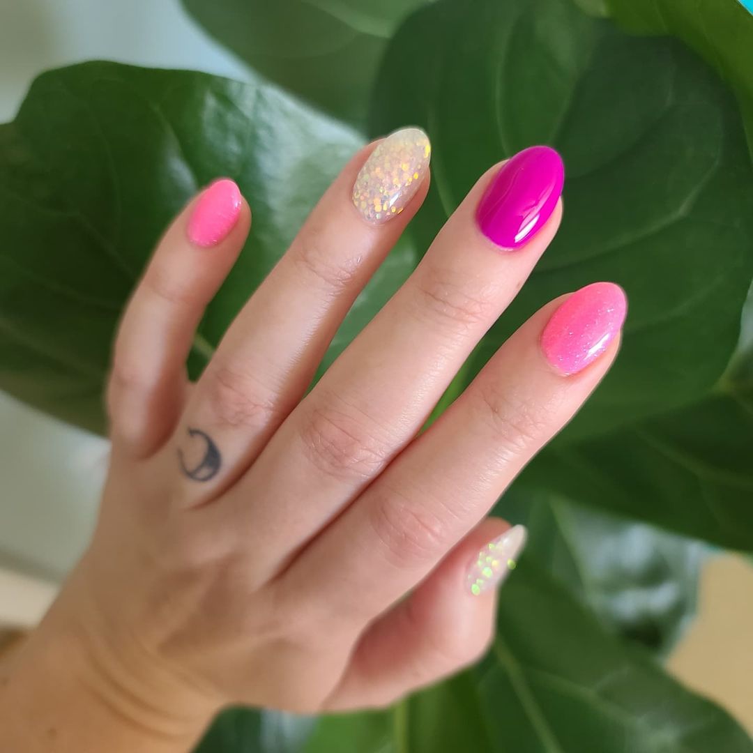 100 DIY Manicures 