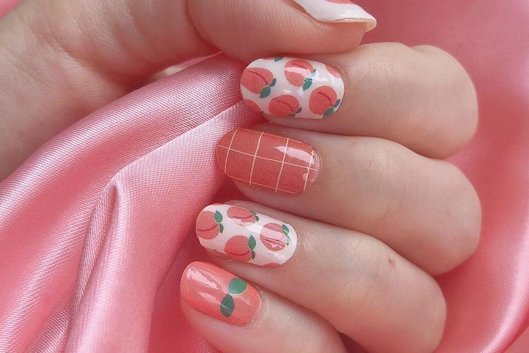 100 DIY manicures