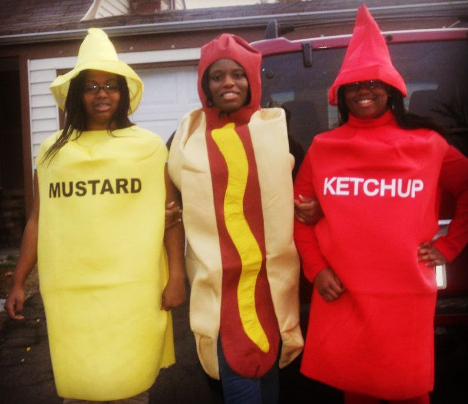 30 3 Person Costumes Ideas Just in Time for Halloween