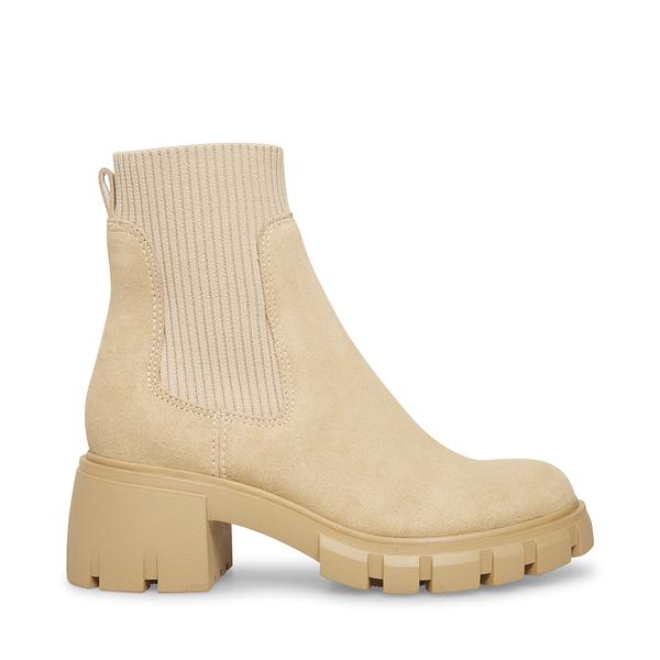 These Amazing Steve Madden Hutch Boots Are a Must-Have This Fall