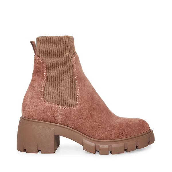 These Amazing Steve Madden Hutch Boots Are a Must-Have This Fall