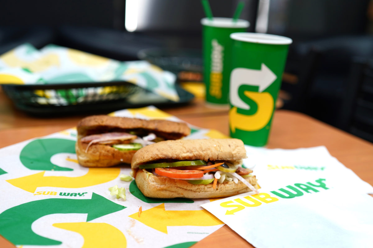 Couple Recreates First Date, Has Subway Themed Photoshoot