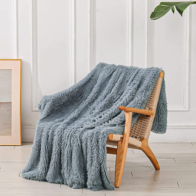 10 Great Deals on Cozy Gift Options