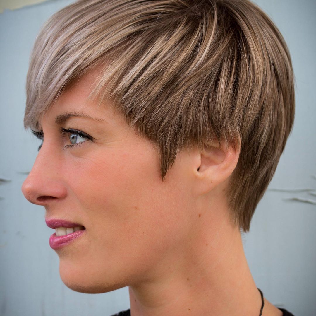 35 Beautiful Short Haircuts for Women