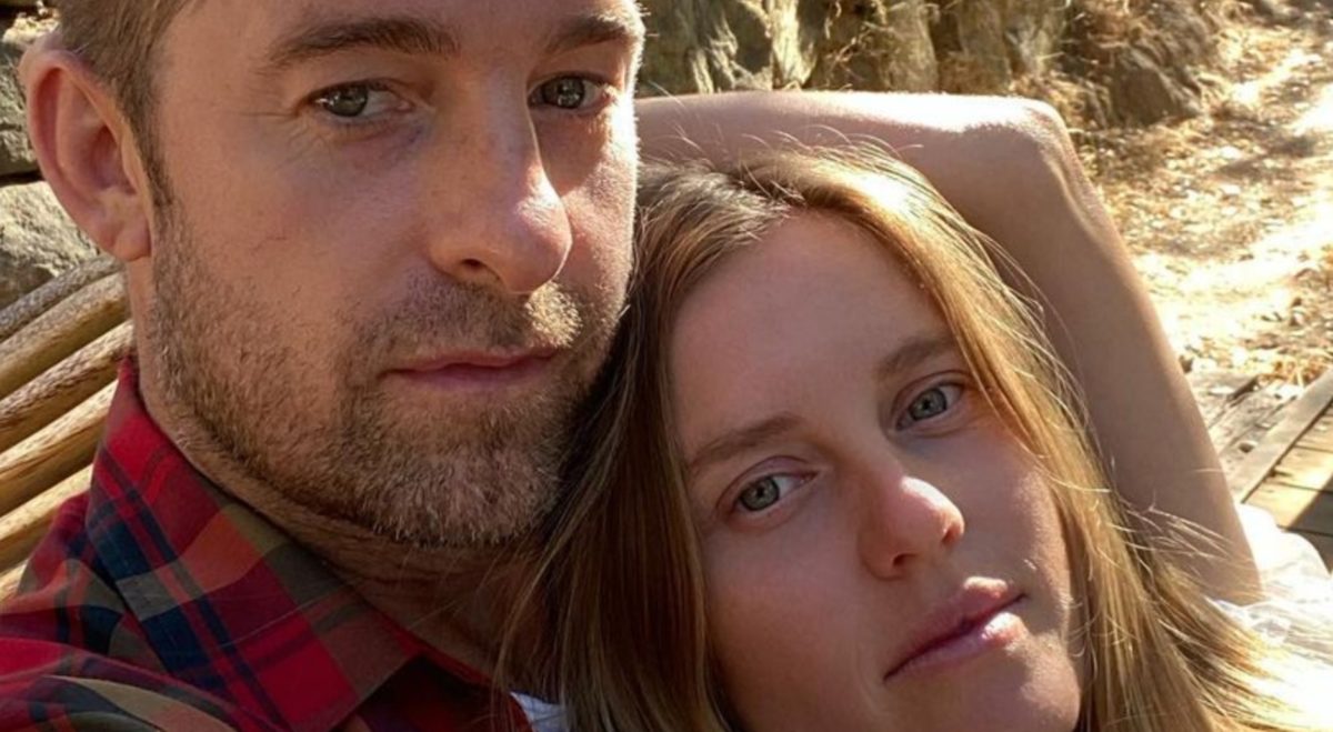 Scott Speedman's Girlfriend Lindsay Rae Hofmann Gives Birth To Their Little Girl