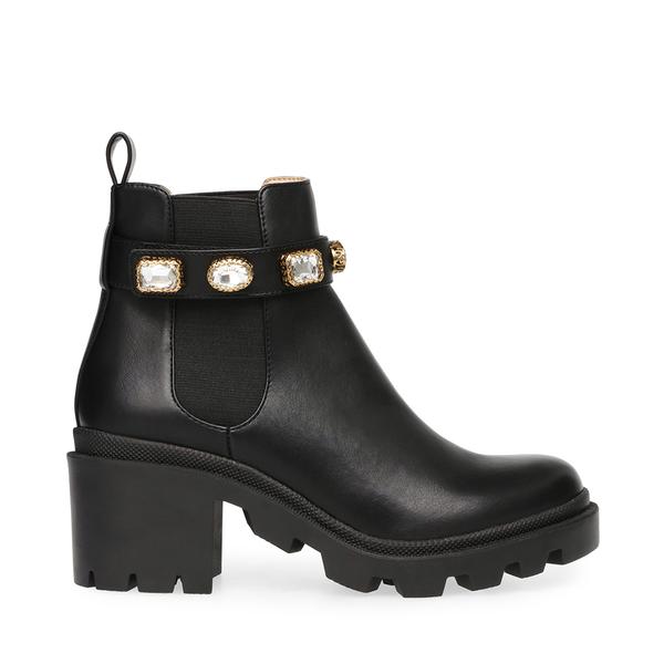 These Amazing Steve Madden Hutch Boots Are a Must-Have This Fall