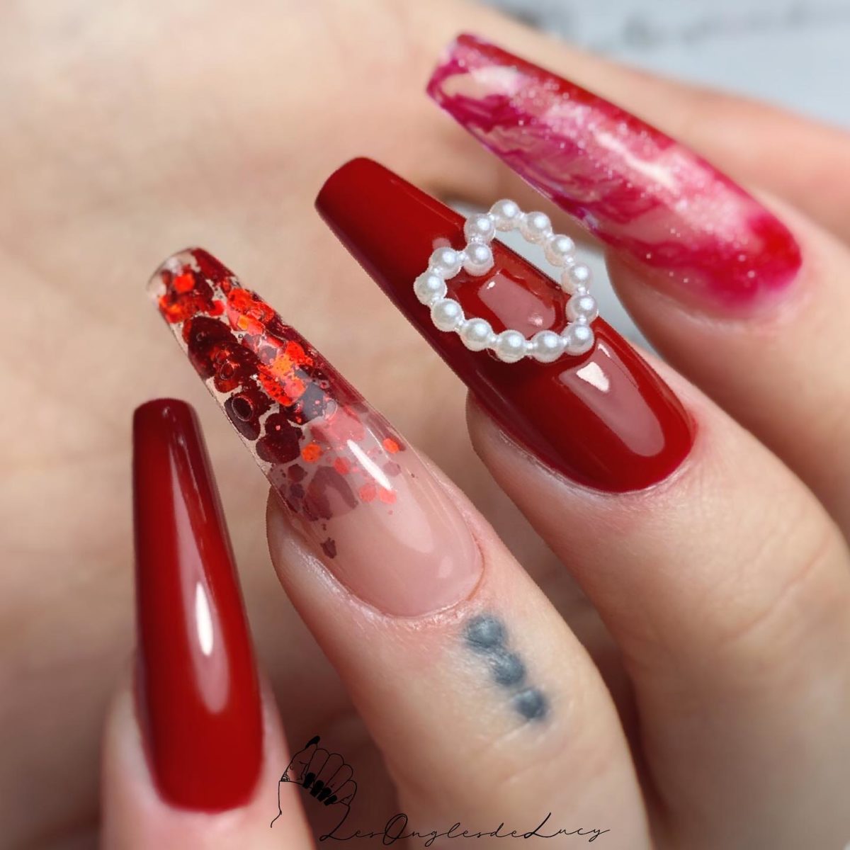 Lovely Red Valentines Day Nails You Should Try