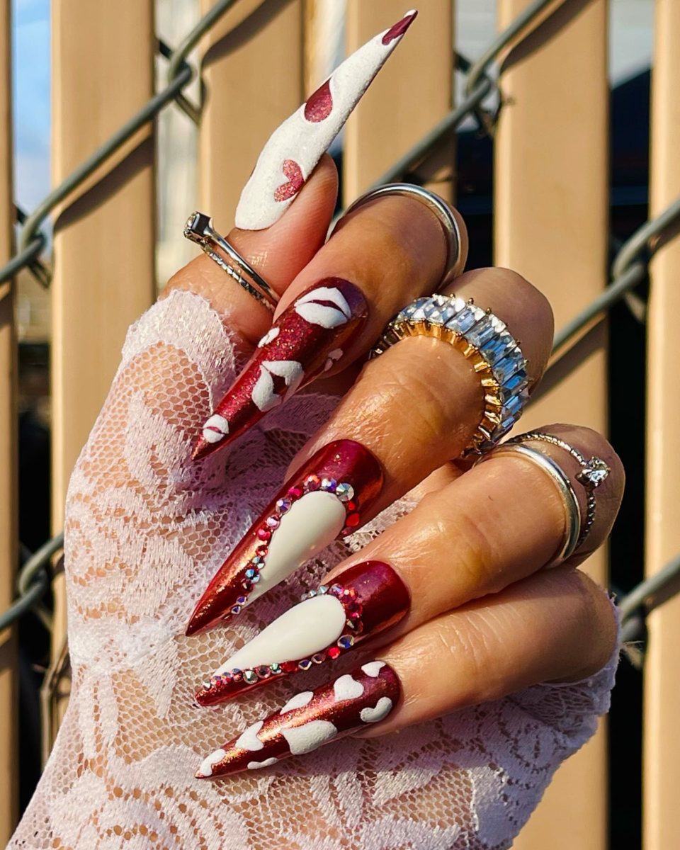 Lovely Red Valentines Day Nails You Should Try