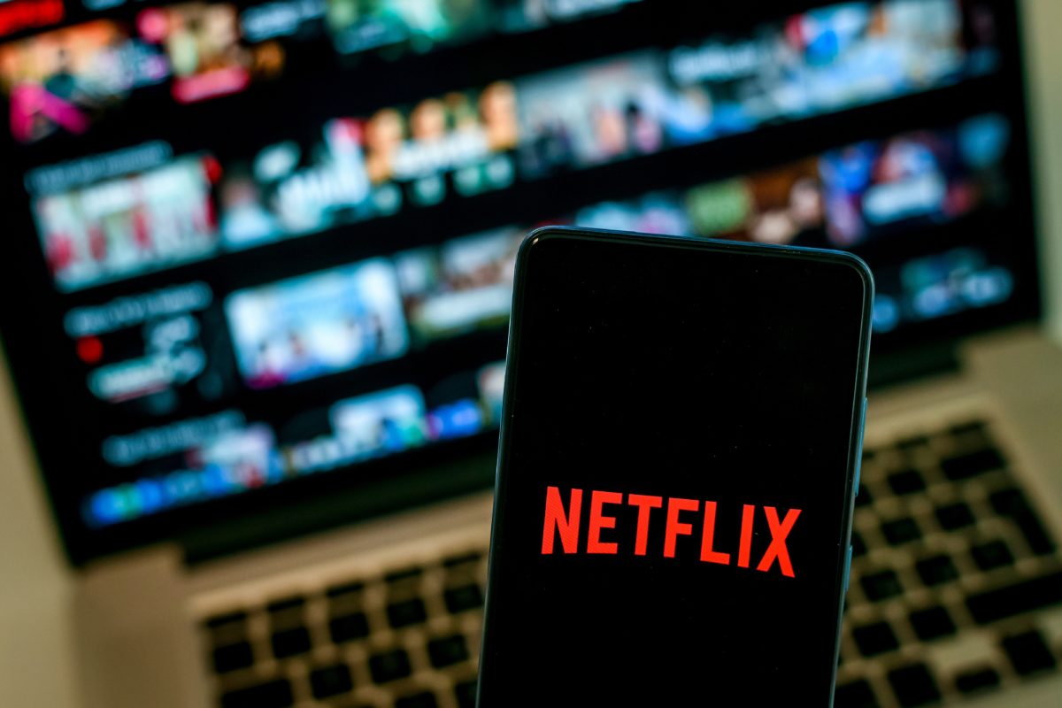 Netflix Will Test Charging Users for Sharing Subscriptions Outside of Their Households