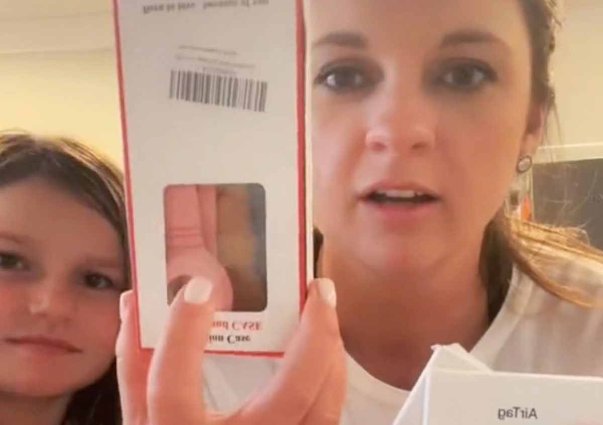 Mom Shares Genius Hack for Keeping Track of Her Kids While at Disney World