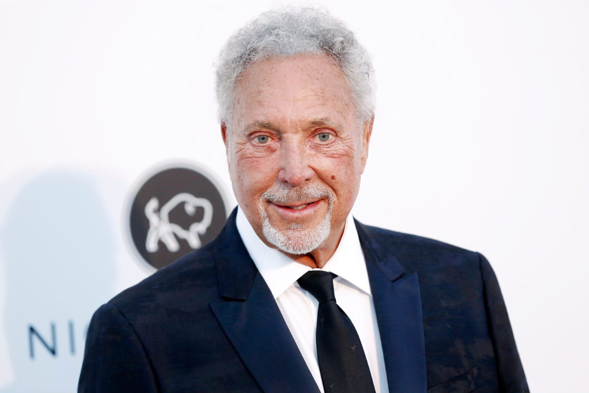 Tom Jones On Life After Losing His Wife Linda to Cancer