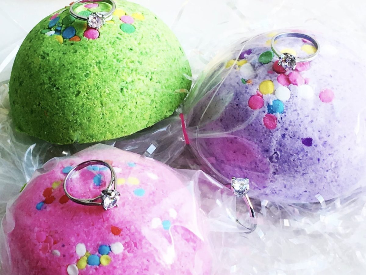 Bath Bombs with Rings