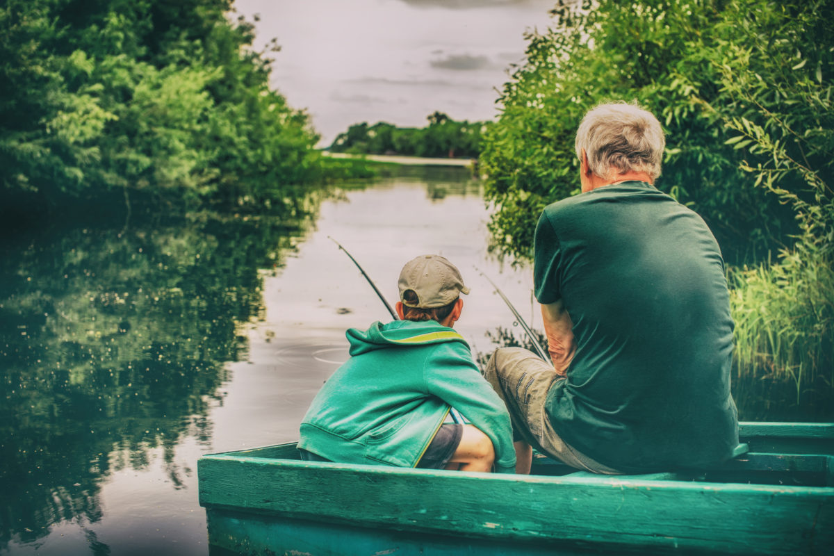 15 Free and Easy Ways to Celebrate Dad on His Birthday!