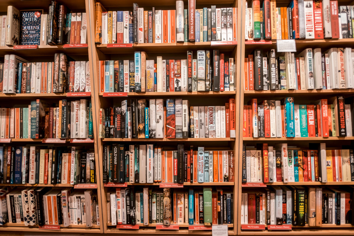 Have You Ever Walked Into a Bookstore and Immediately Needed to Poop? This Is Why!