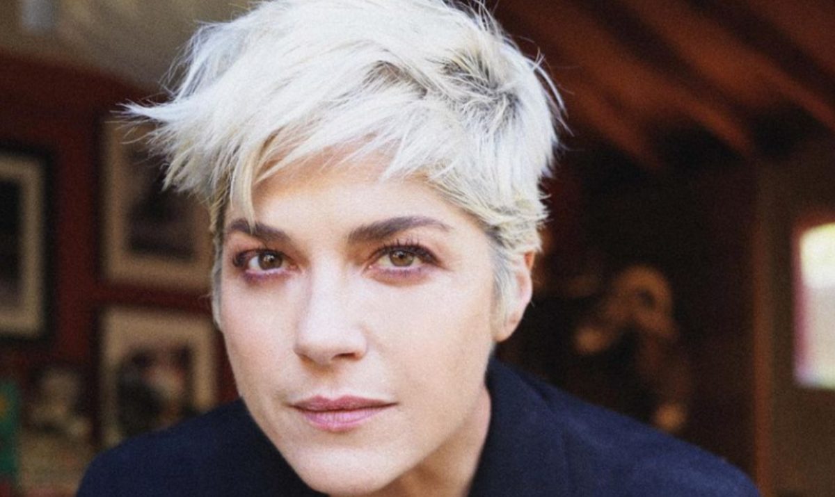 Selma Blair Reveals Alcohol Addiction Started At Age 7 In New Memoir, 'Mean Baby'