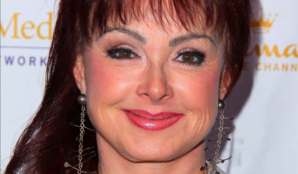 Ashley Judd Opens Up About ‘Abrupt and Shocking’ First Mother’s Day Without Mom Naomi Judd