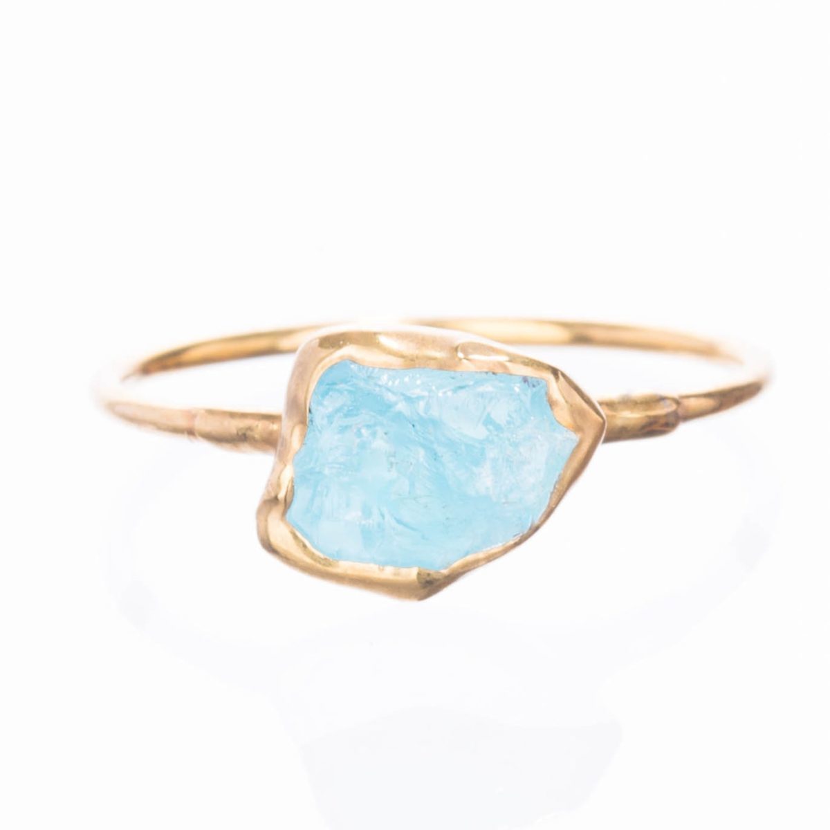 10 Stunning Aquamarine Rings