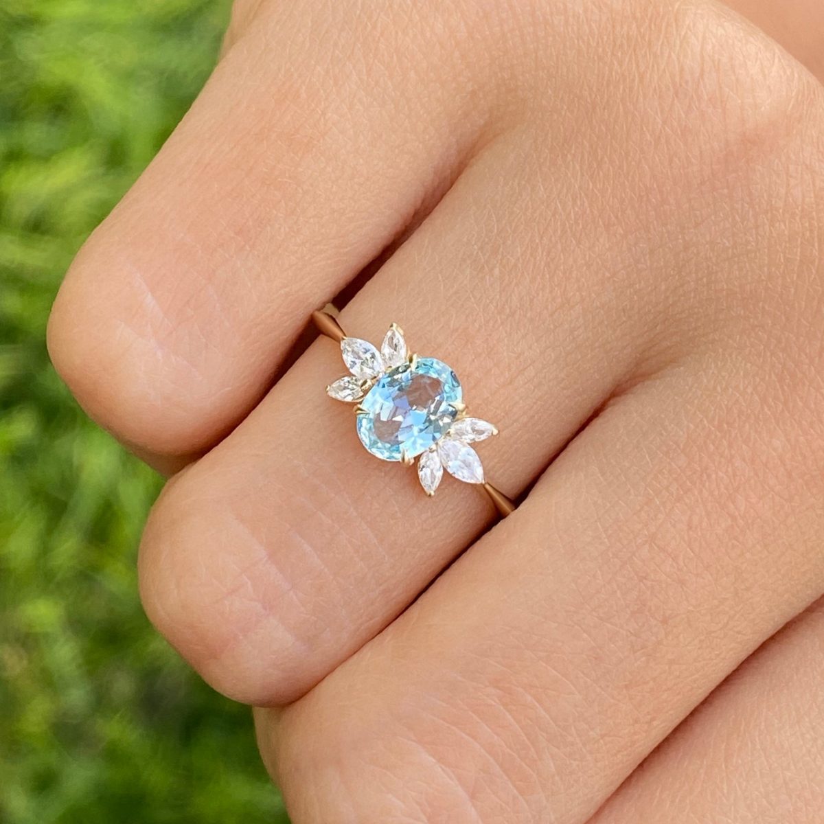 10 Stunning Aquamarine Rings