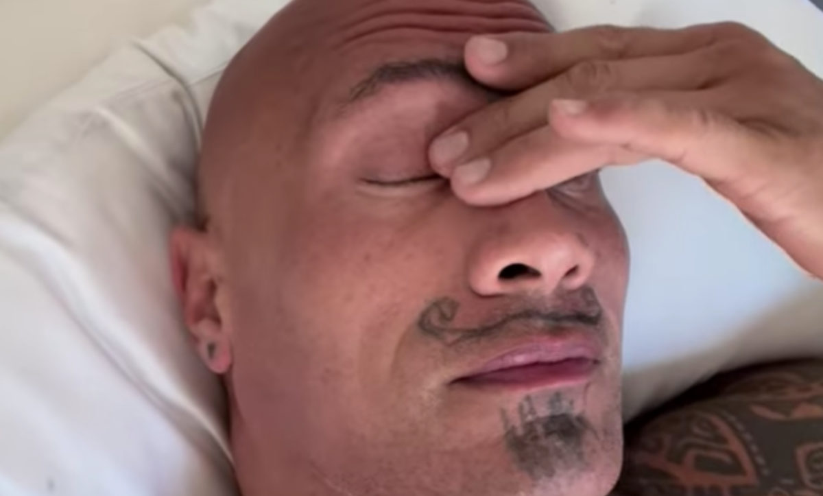 Dwayne Johnson Lets His Daughters Draw On His Face While He Pretends To Sleep