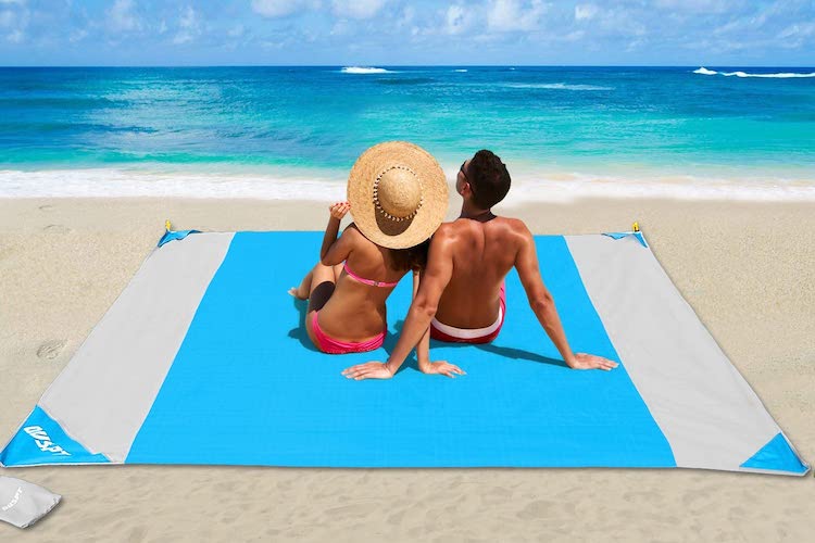 Beach Blankets That Will Be Your Summer Go-To