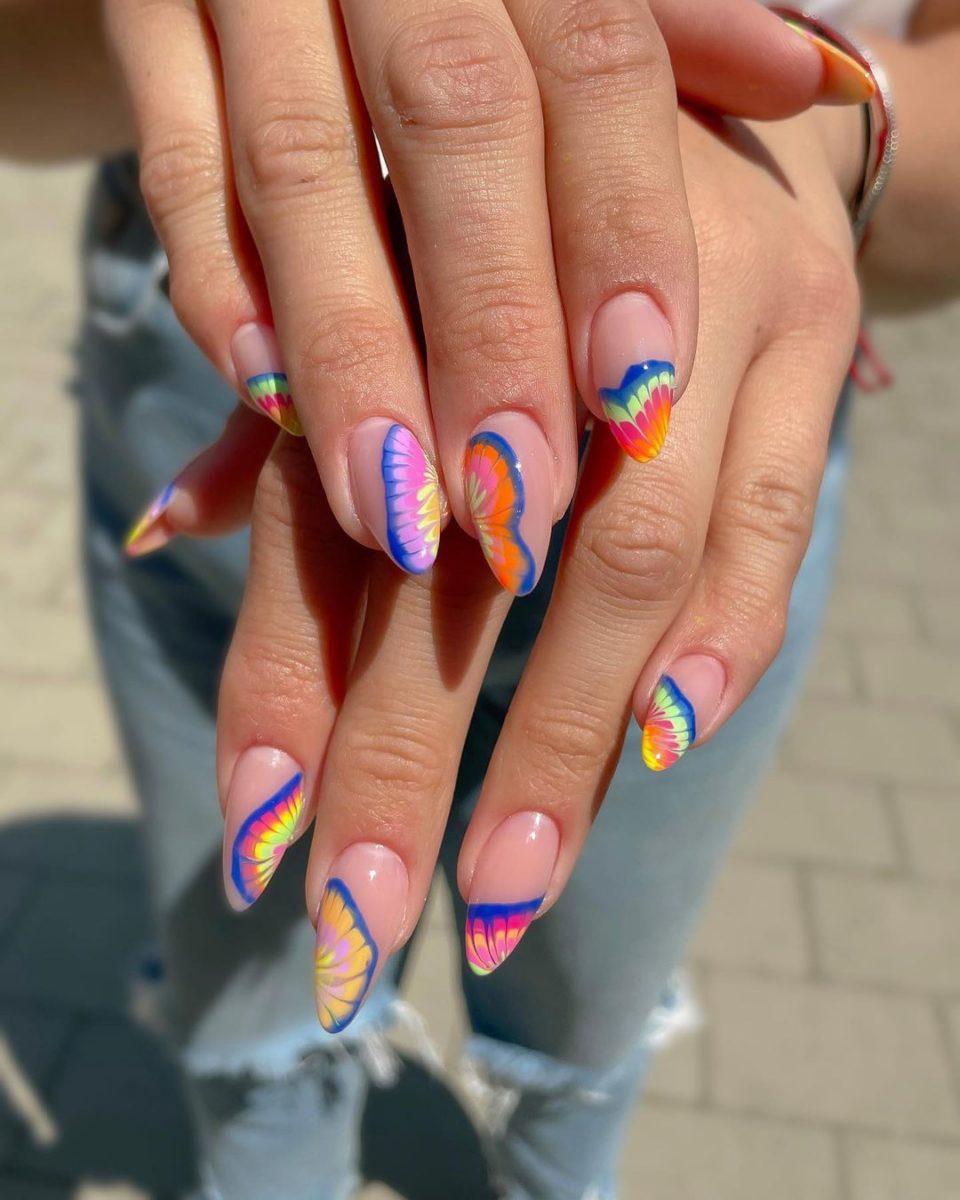 Bright Summer Nails