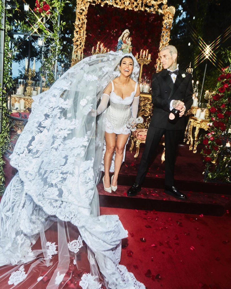 25+ Unbelievable Celebrity Wedding Details and Secrets