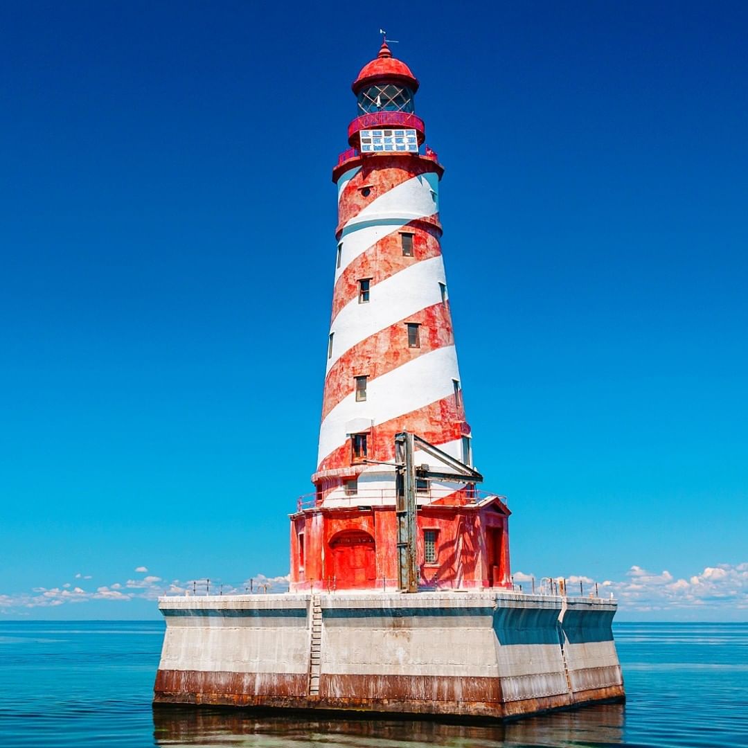 The 25 Most Beautiful Lighthouses in America