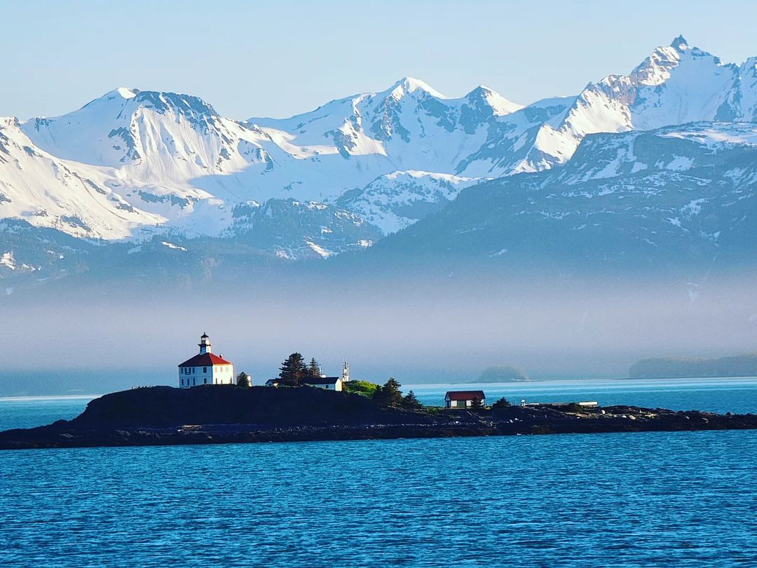 The 25 Most Beautiful Lighthouses in America