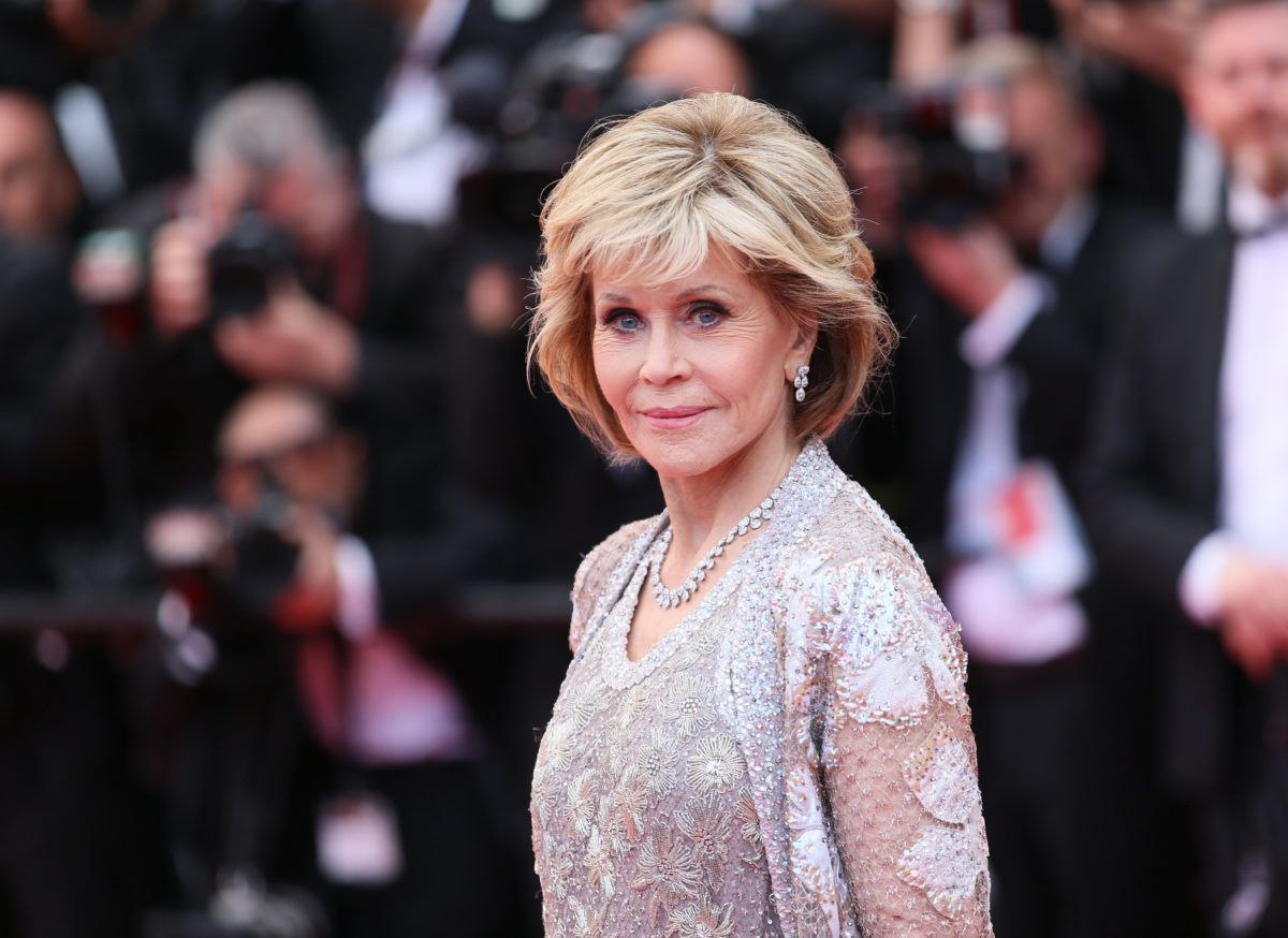 Jane Fonda Regrets Getting a Facelift, Encourages Aging Gracefully