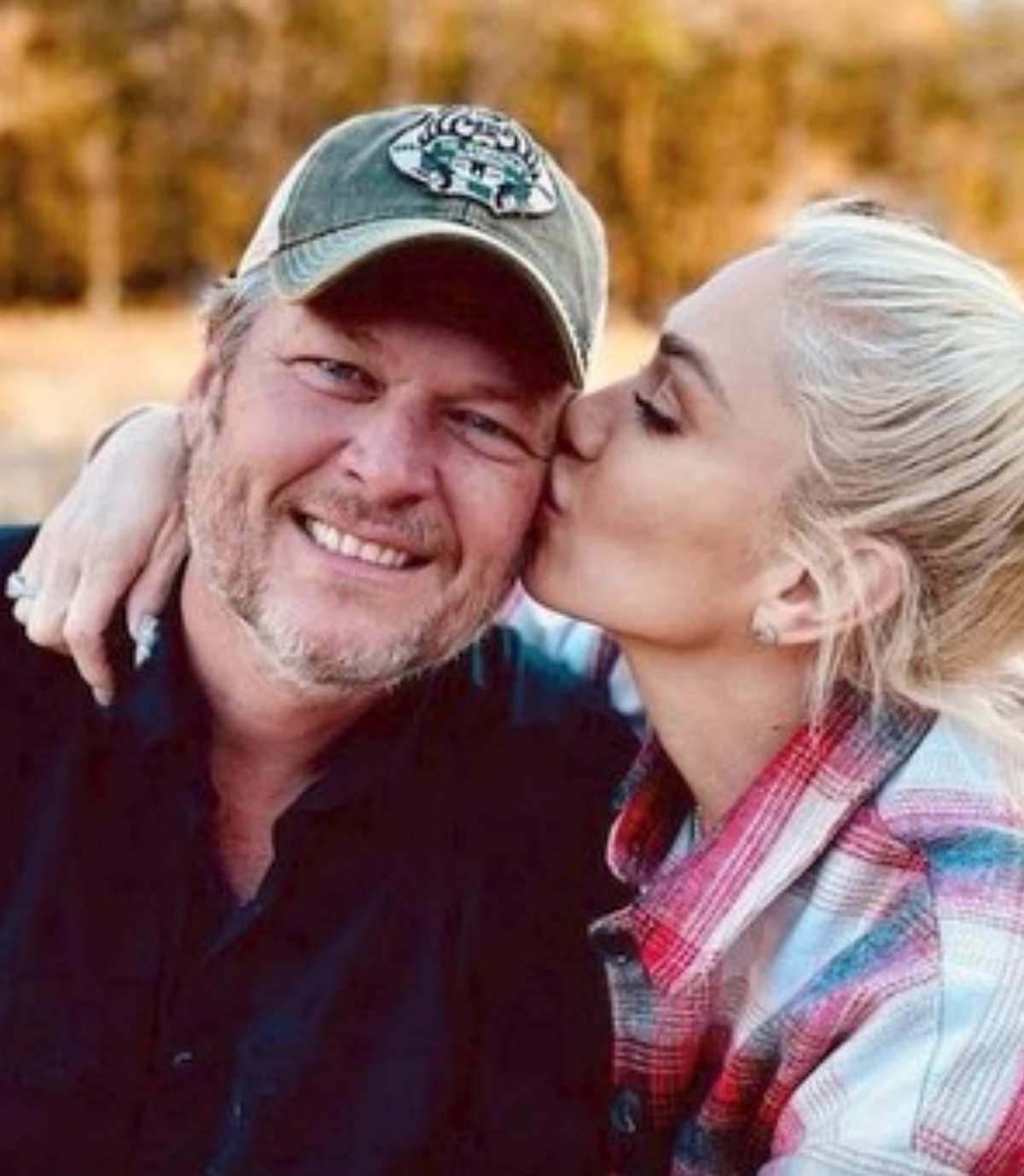 Fans Believe Gwen Stefani Might Be Pregnant After Allegedly Spotting a Baby Bump During an Episode of ‘The Voice’ | Gwen Stefani and husband, Blake Shelton, have been dodging pregnancy rumors for more than one month now, but they have yet to confirm anything. What gives?