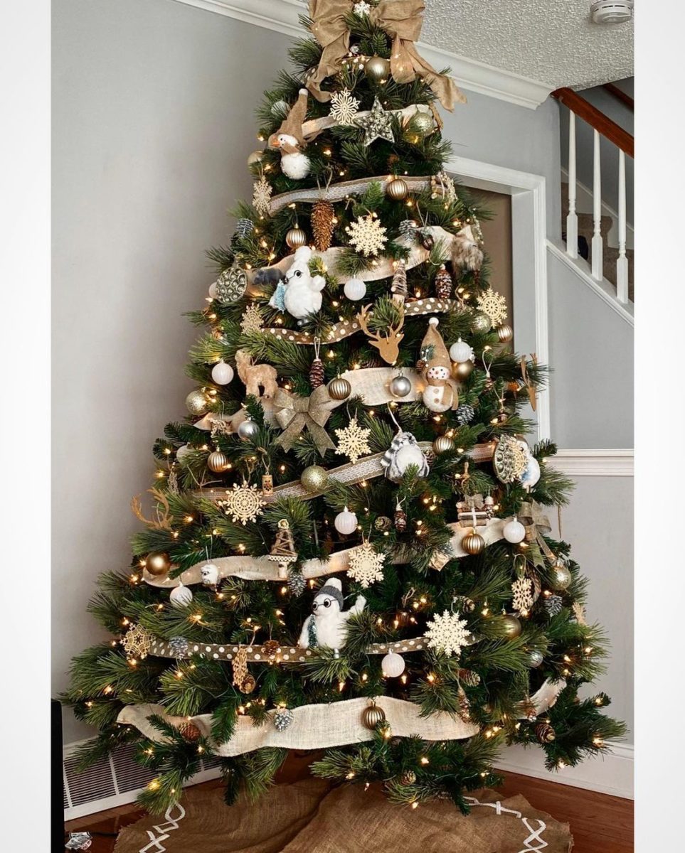 Rustic Christmas Tree Ideas