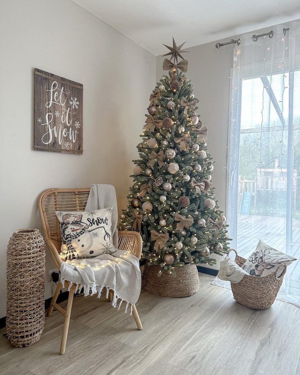 Rustic Christmas Tree Ideas