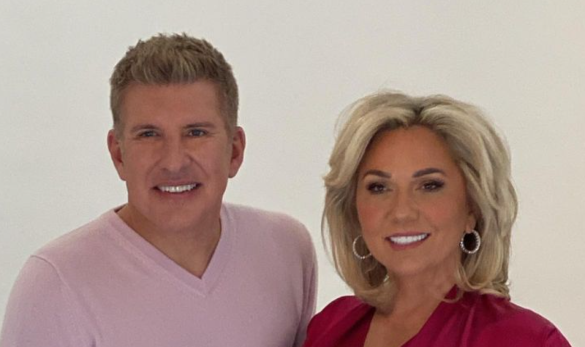 Savannah Chrisley Doubles Down on Imprisoned Parents' Innocence, Calls Process a 'Witch Hunt'