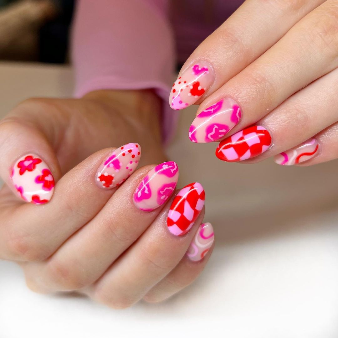 Valentine's Day Nails