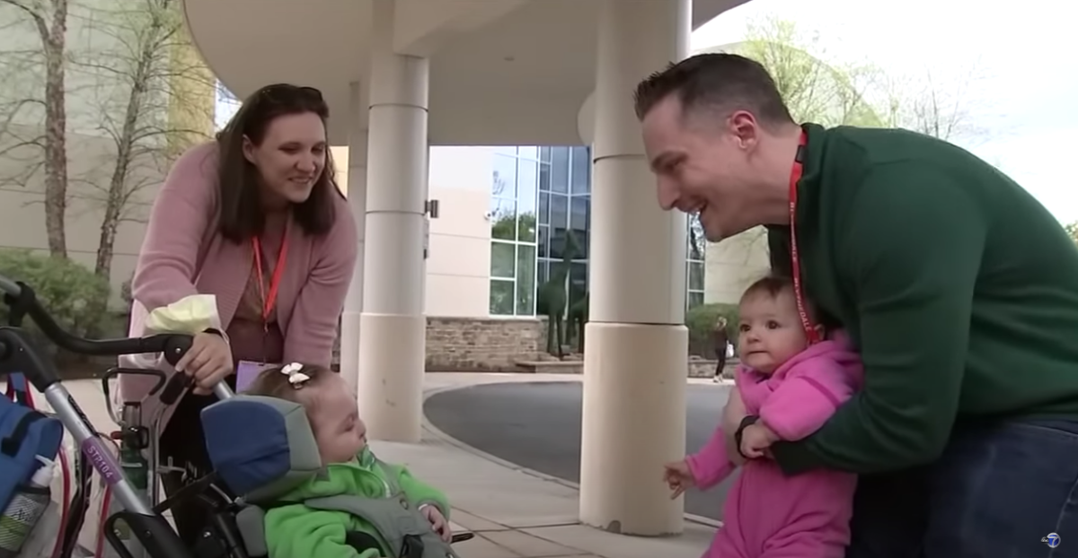 The Moment an 11-Month-Old Meets Her Identical Twin Sister for the First Time