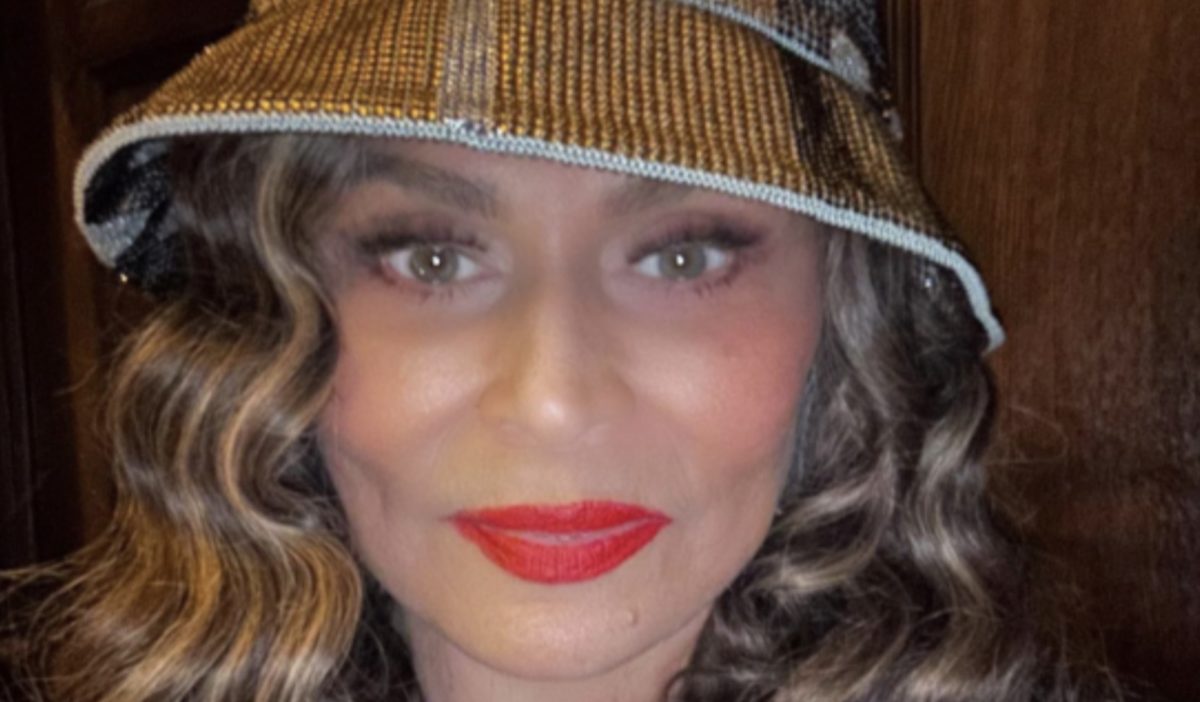 Beyoncé’s Mom Tina Knowles' Home Burglarized | Tina Knowles is the matriarch of the Knowles family. Her daughter is none other than singing legend Beyoncé Knowles.