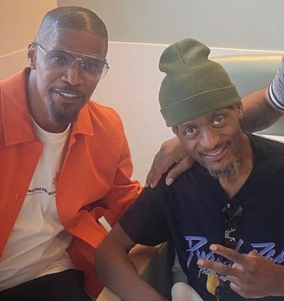 Jamie Foxx Posts Touching Tribute in Honor of Late Friend Keith Jefferson: “Everything Hurts Right Now” | Jamie Foxx took to Instagram on Thursday to post a touching tribute in honor of his friend Keith Jefferson, who passed away at just 53 years old.