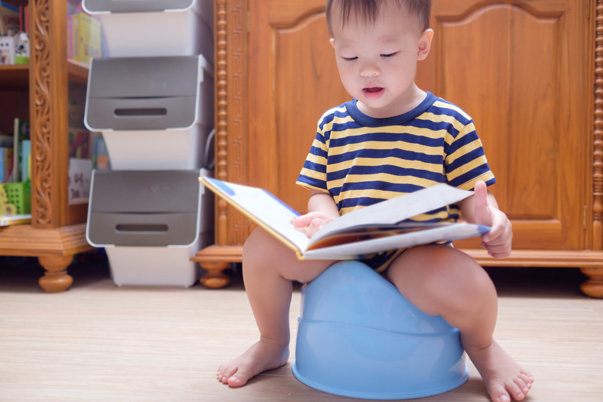 Potty Training Tips: How to Get Your Child Excited About Using the Potty | Here are some potty training tips to help parents teach their children the nuances of using the bathroom and maintaining hygiene when going pee or poop.