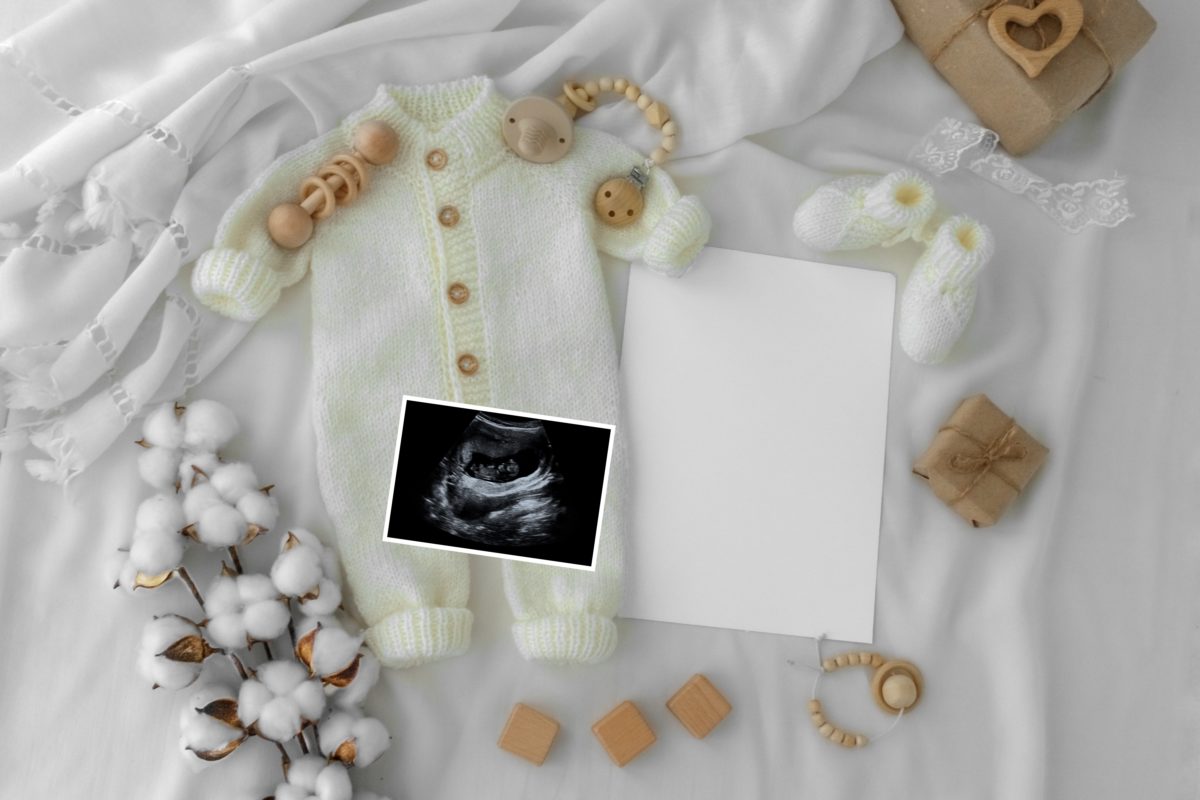 Pregnancy Reveal Ideas: 20 Adorable Ways to Share the Exciting News | Are you ready to make this the most memorable journey of your life? If so, here are some of our favorite pregnancy reveal ideas to start the journey off right!