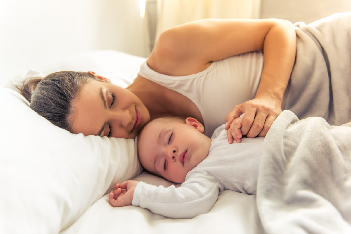 Ever Heard of Hatch? Here Are the Benefits of Using One | The Hatch Restore and Rest devices are designed to improve sleep quality, environment, and habits in both adults and children. Here's how it can help you!