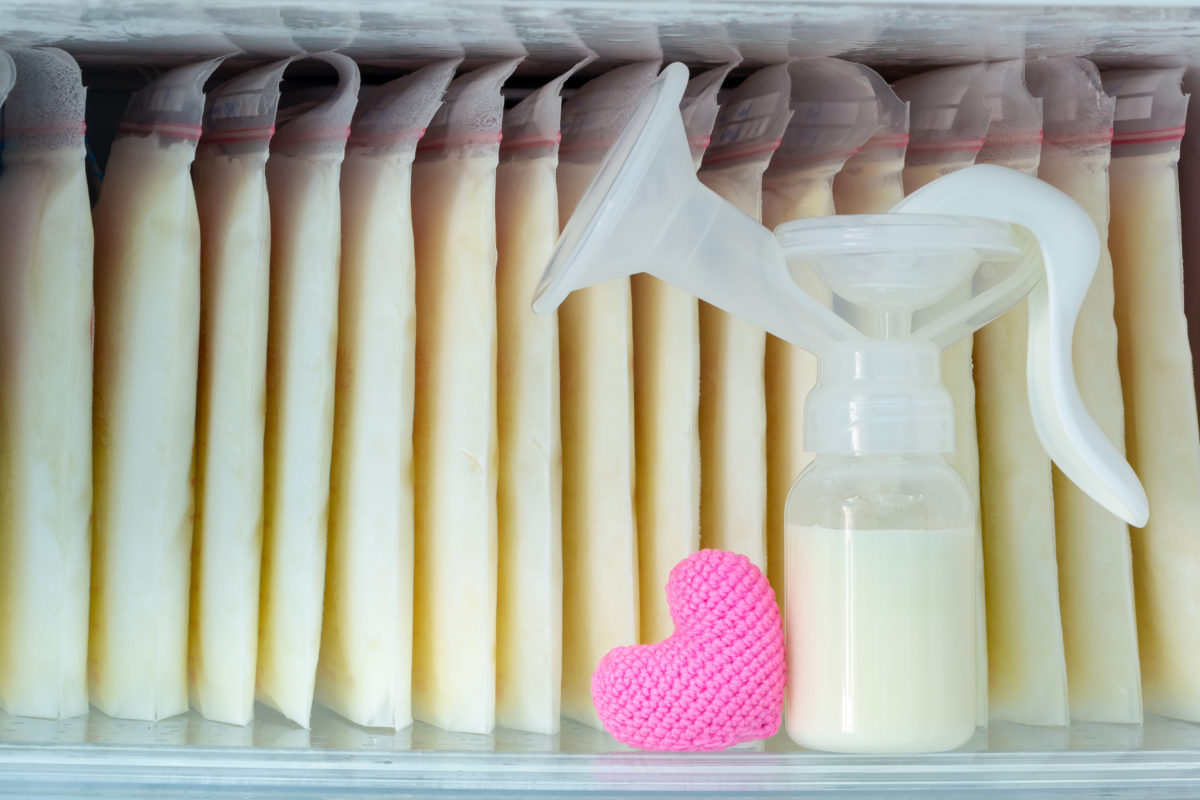 The Proper Way to Store and Track Breast Milk | Breast milk is hands-down the best source of nutrition for most newborns and infants. It has everything a baby needs (and nothing a baby doesn’t need) to grow and develop into a healthy and happy young child. 