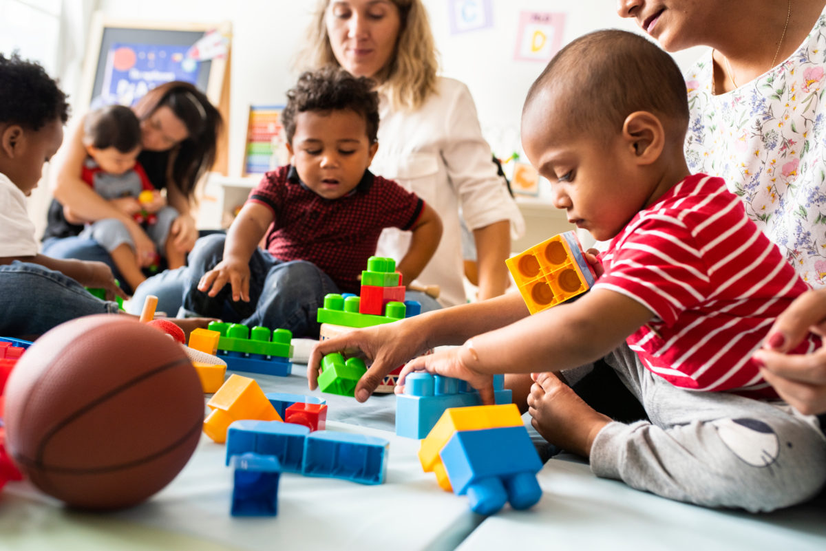 Small Educational Toys to Keep Your Little One Distracted | Before getting your child’s shoes on, take them to their play area and let them pick out some of their favorite educational toys and pack them in a bag – make them feel like they have control over what they bring. 