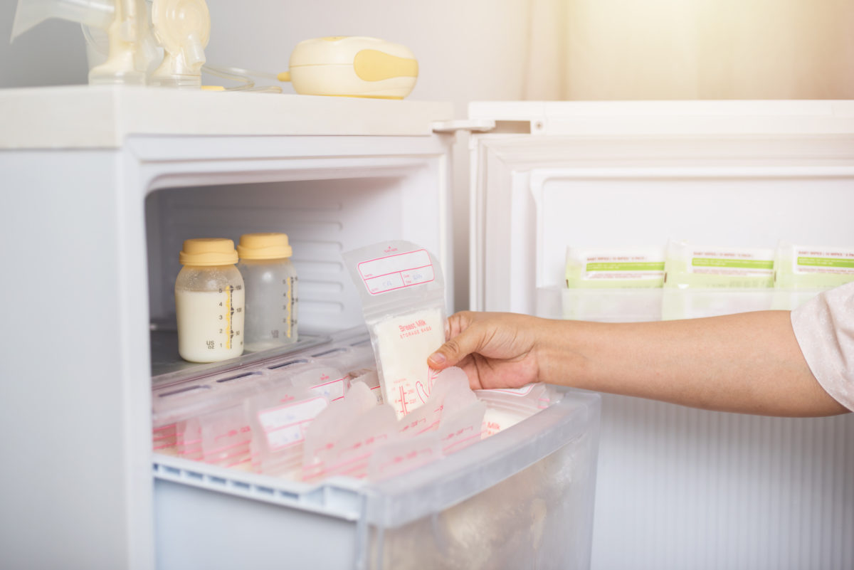 The Proper Way to Store and Track Breast Milk | Breast milk is hands-down the best source of nutrition for most newborns and infants. It has everything a baby needs (and nothing a baby doesn’t need) to grow and develop into a healthy and happy young child. 