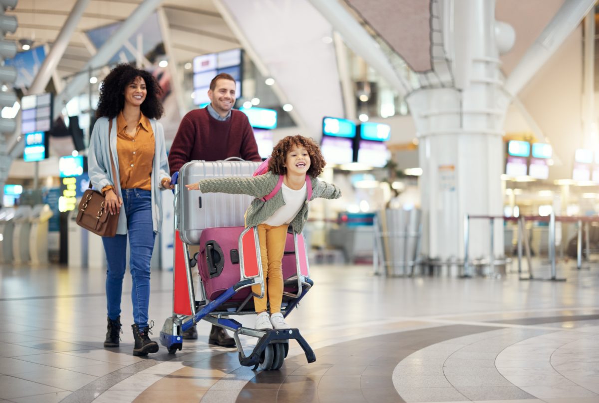 Tips When Traveling With Kids and Small Children | Either way, parents must be prepared for the chaos that unfolds when traveling with kids. 