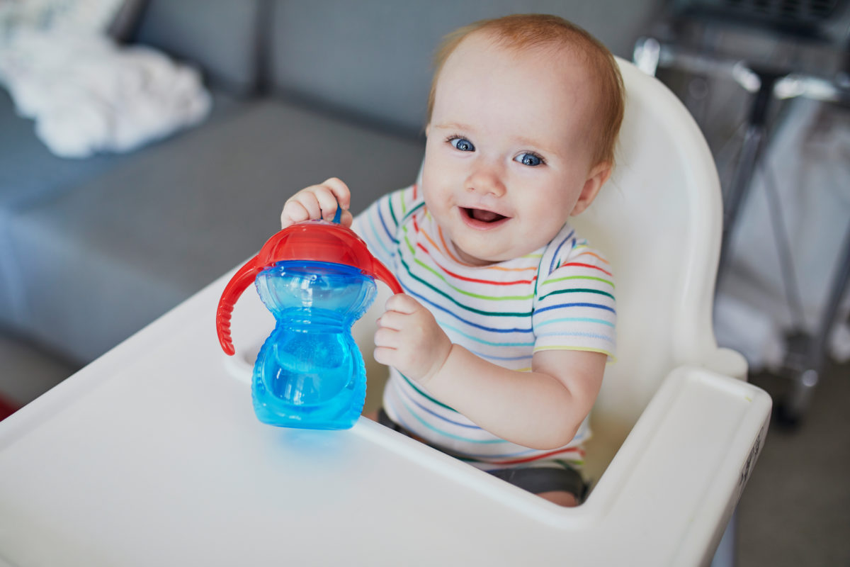 Why, When, and How to Teach Your Child to Use a Sippy Cup | Of all the milestones your baby will hit in the first few years of their life, the transition from a bottle to a sippy cup is one of the first – and, believe it or not, one of the most important to their overall well-being.