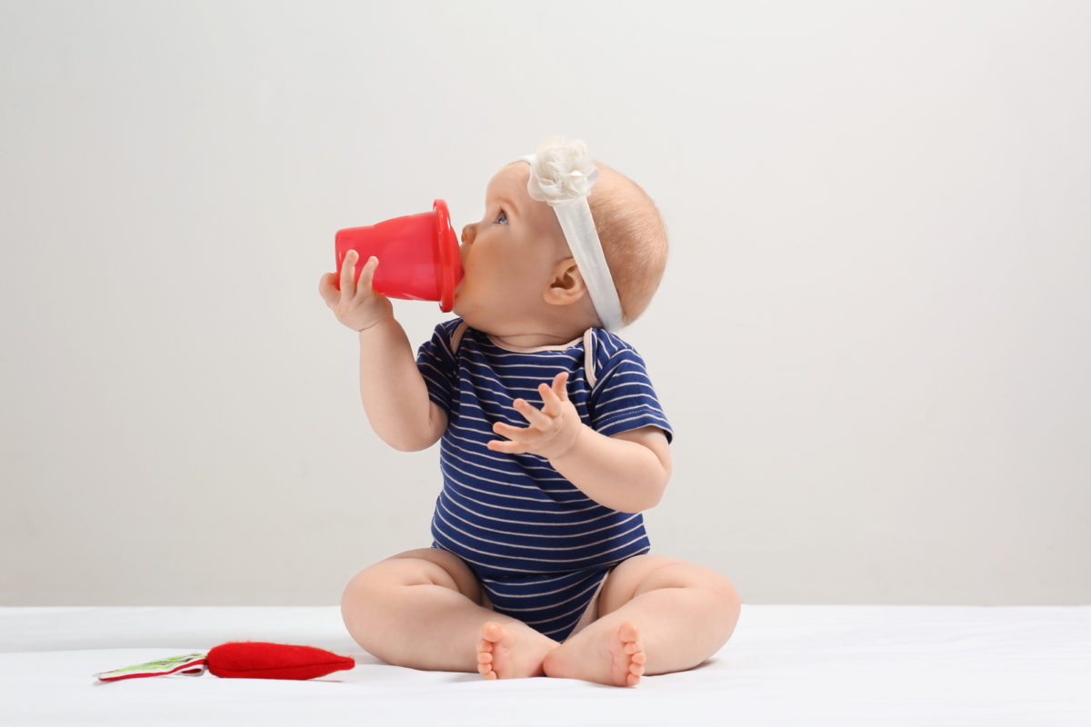 Why, When, and How to Teach Your Child to Use a Sippy Cup | Of all the milestones your baby will hit in the first few years of their life, the transition from a bottle to a sippy cup is one of the first – and, believe it or not, one of the most important to their overall well-being.