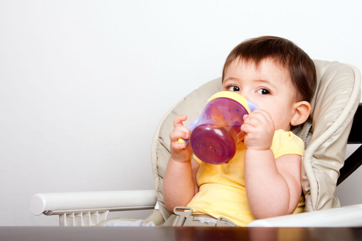 Why, When, and How to Teach Your Child to Use a Sippy Cup | Of all the milestones your baby will hit in the first few years of their life, the transition from a bottle to a sippy cup is one of the first – and, believe it or not, one of the most important to their overall well-being.